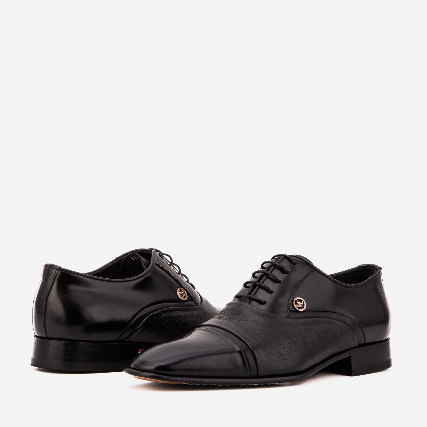 The Rockwell Handmade Black Leather Cap Toe Men Oxford Shoe