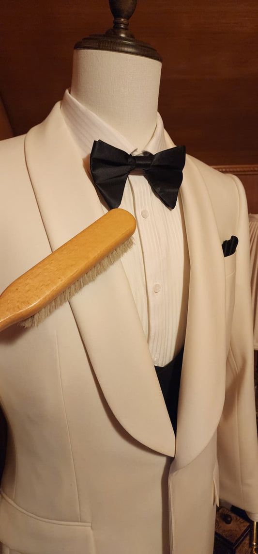 The Sovereign Boar Hair Suit Brush