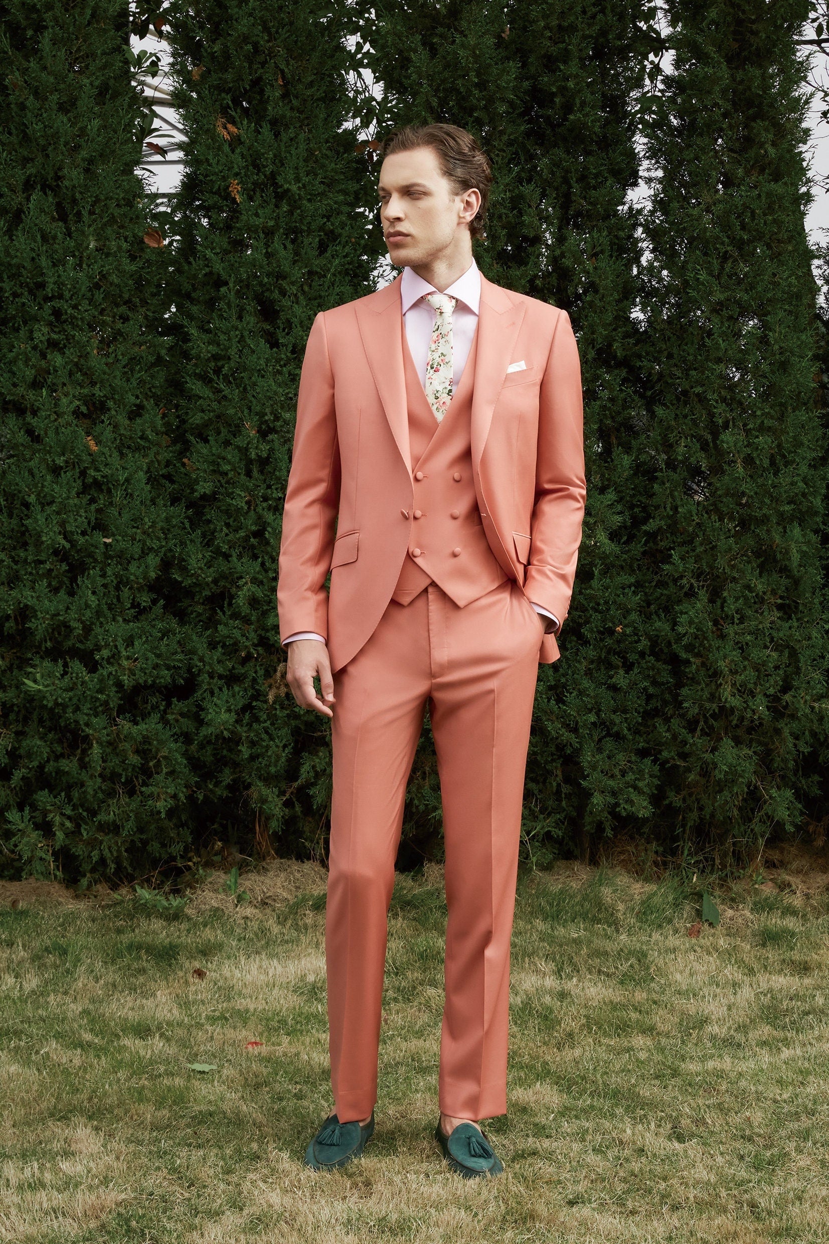 Salmon wedding suit. salmon single breasted wedding suit with peak lapels and double breasted vest. salmon suit for groom and groomsmen. summer wedding suit.