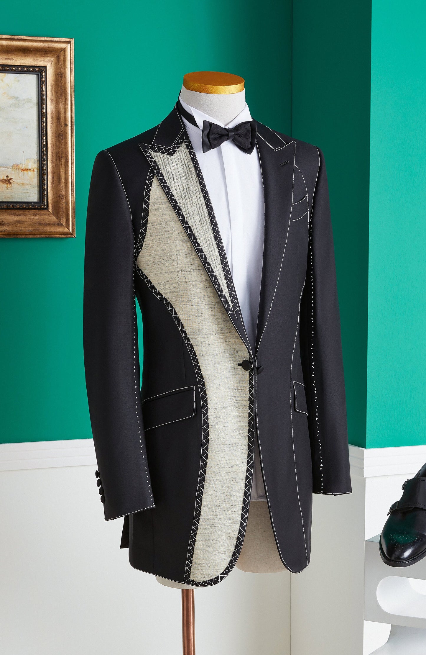 Full bespoke suit, luxury mens suit, bespoke suit online, bespoke suit with fitting garment, bespoke tuxedo, master tailor, suit canvas, luxury suit, luxury bespoke suit, bespoke wedding tuxedo, bespoke wedding suit, wedding suit, wedding tuxedo