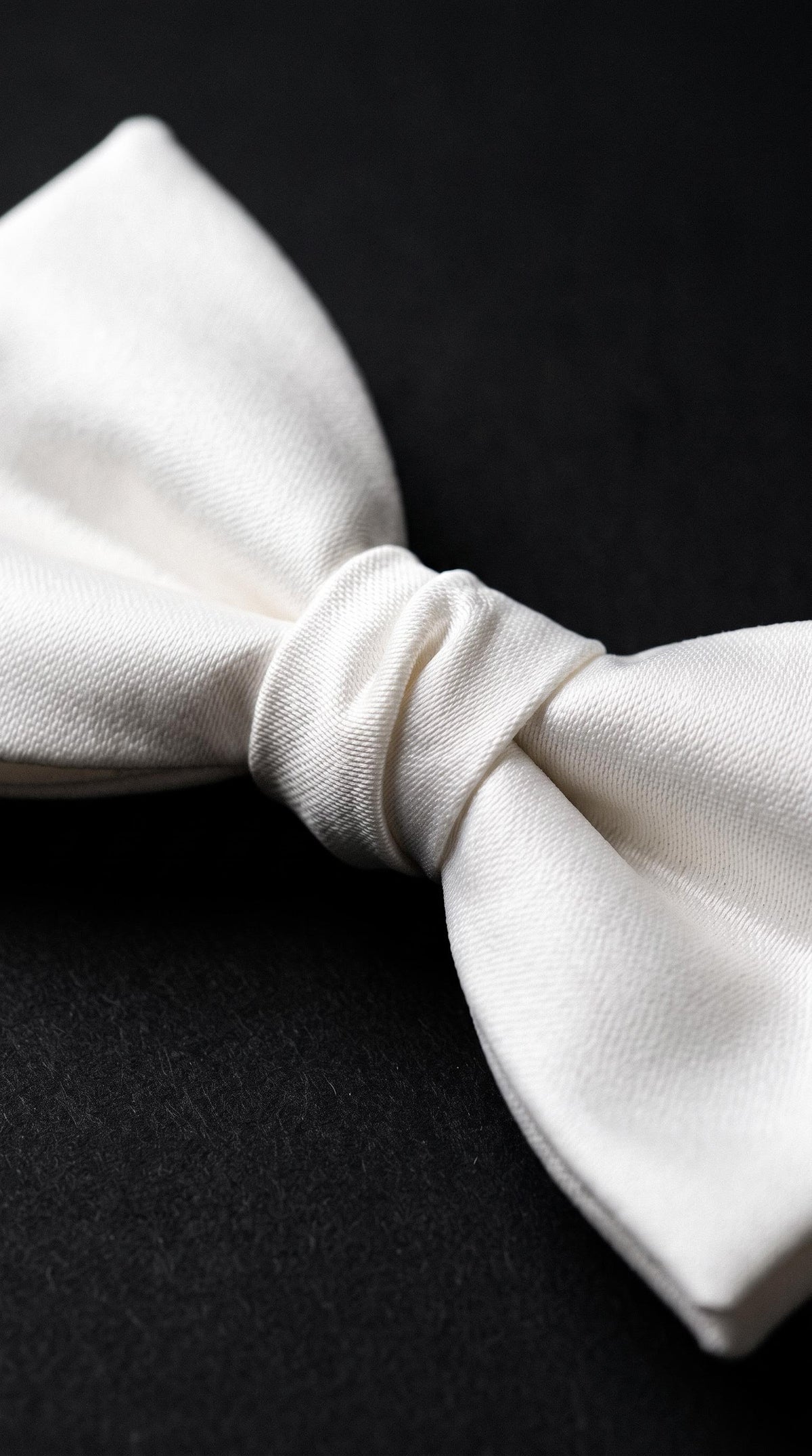 The Ambassador Silk Bow Tie | White Self-Tie Bow Tie